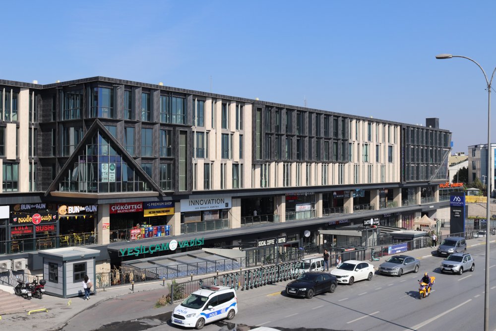 Yatırımcıların, Metropark Sefaköy için Demirel heyecanı